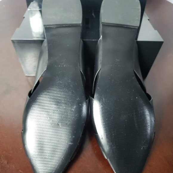 Marc Fisher LTD Wmns Sono Leather Pointed Toe Mule - Picture 6 of 6